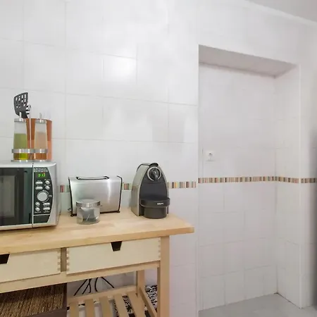 Alfama Charming With 2 Free Bikes By Timecooler Apartment *