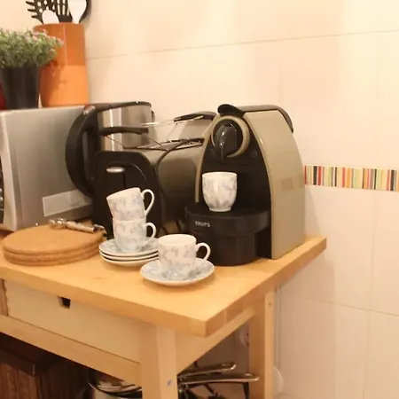 Alfama Charming With 2 Free Bikes By Timecooler * Lissabon